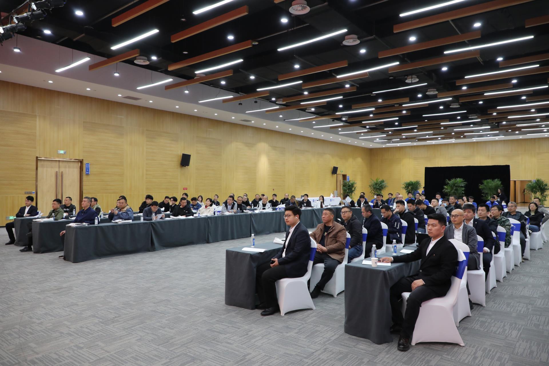 ������Z6(�й���֤)�������޹�˾����