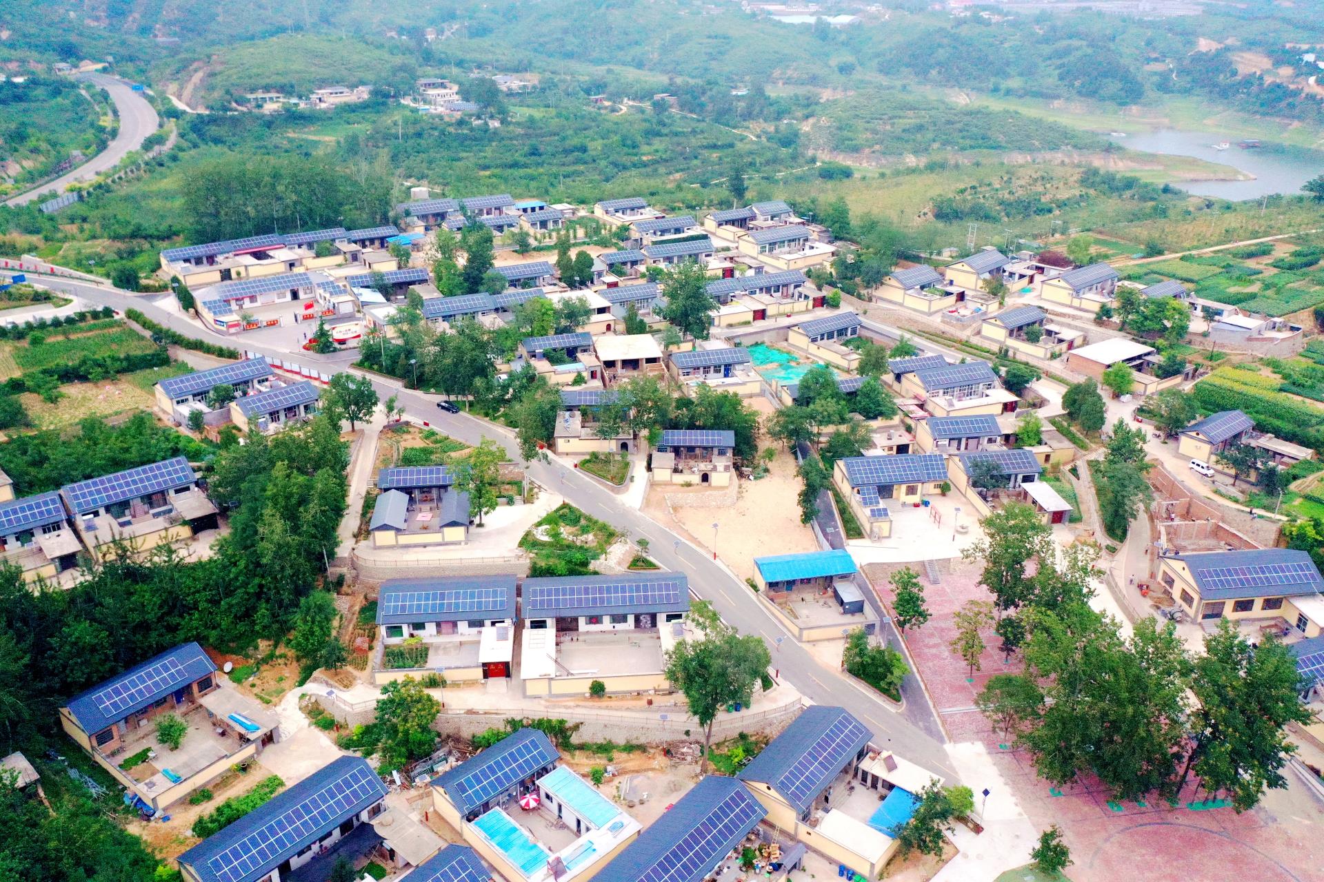 ������Z6(�й���֤)�������޹�˾�������������±�ׯ�����ģ����